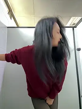 so-linger's Live XXX Chat