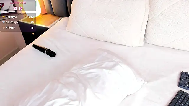 XXX chat uživo modela LisaMendez