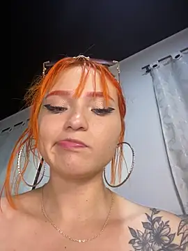 Živý XXX chat Alysson_LS