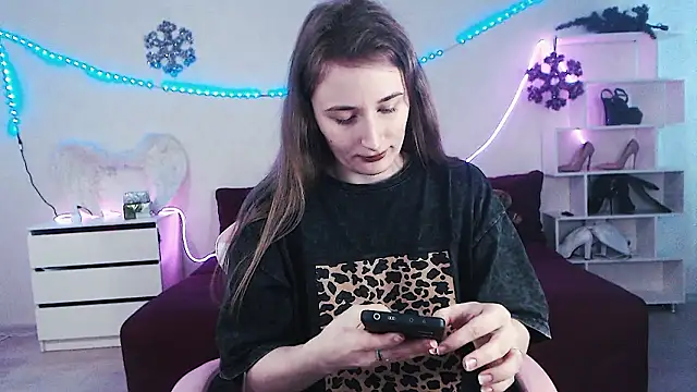 AliceGlorious – Live XXX-chat