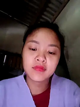 Chat XXX en directo de Pretty-haert