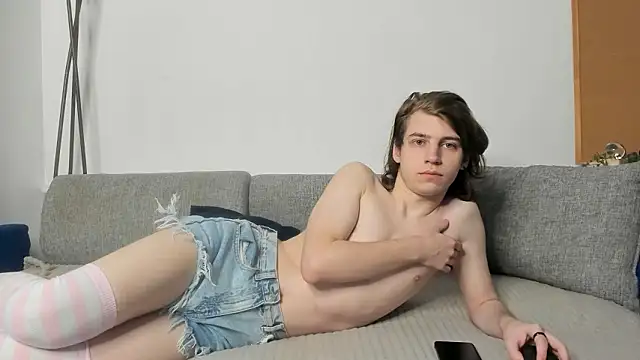 عرض كام AvenGlow