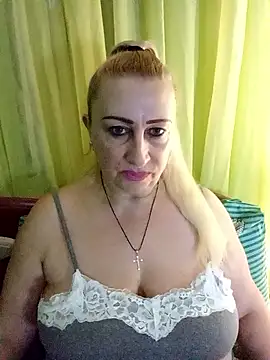 Chatroom XXX en direct de Esenia505