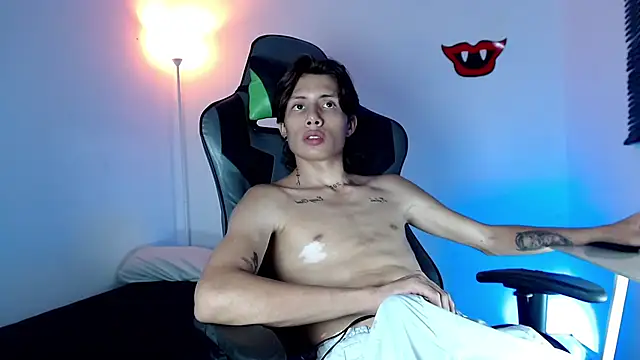 Chat XXX ao vivo de Didi_hard