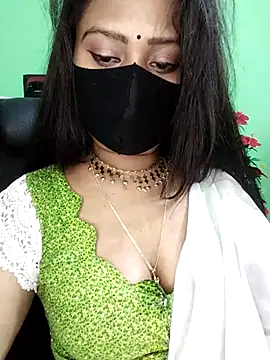 Онлайн чат XXX Idhika-Paul