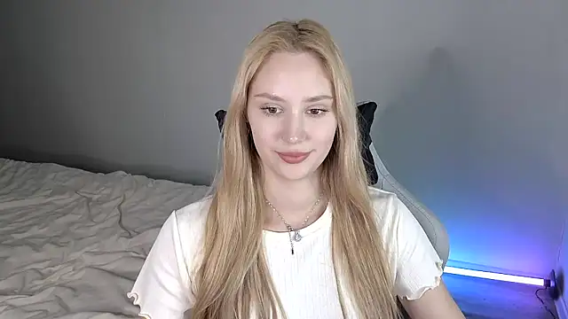 Layla001's Live XXX Chat