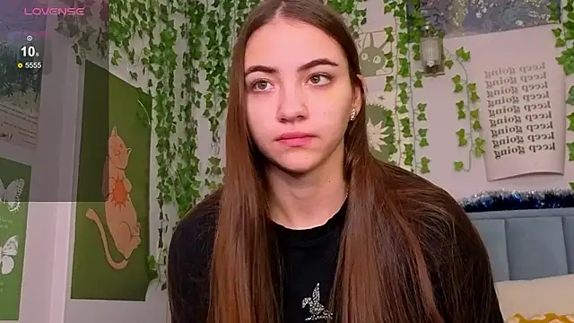 Fit_Brunette_ Adlı Modelin Web Kamerası Şovu