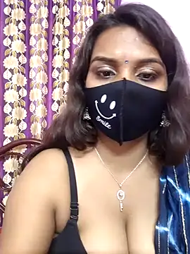 cutie_pei002: διαδικτυακό σόου στην κάμερα