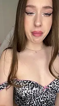 cuteeyesbaby's Live XXX Chat