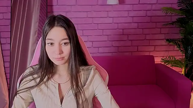 Pokazy przed kamerką – Nicole_Brownie