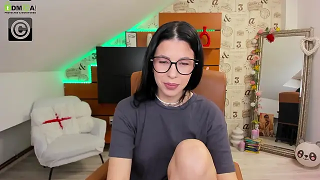 EmillyTaylor's Live XXX Chat