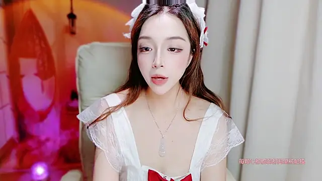 zizi-a's Live XXX Chat