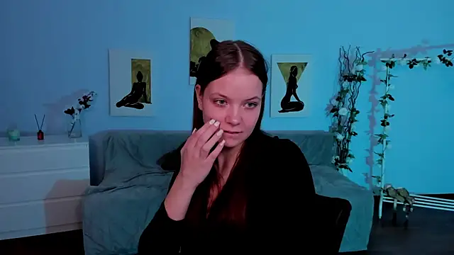 BetsyKiss Adlı Modelin Canlı XXX Sohbeti