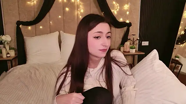 Gloria_Bendall: онлайн-секс-чат