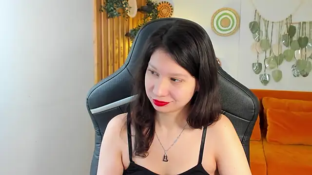 SaraDenars' Live XXX Chat