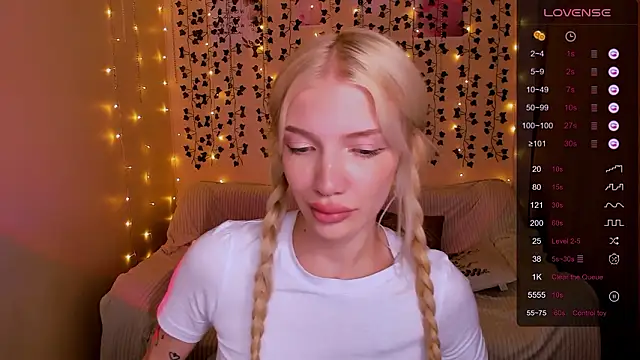 AnyaTaylor_'s Live XXX Chat
