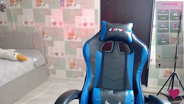 Korolek12's Live XXX Chat