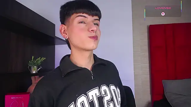 Chat XXX Live Ezra_Storm