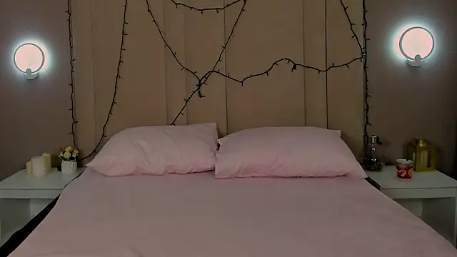 AdeleSilvy's Live XXX Chat