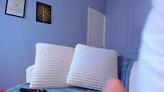 Awww_Ella 现场XXX聊天