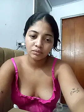 Chat +18 de Zaira_xxx ao vivo
