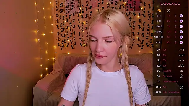 AnyaTaylor_'s Live XXX Chat