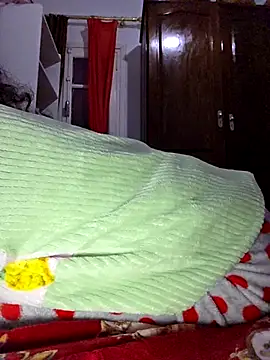 XXX chat uživo modela altinya