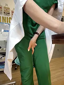 Chat +18 de Clinic_Sexy ao vivo