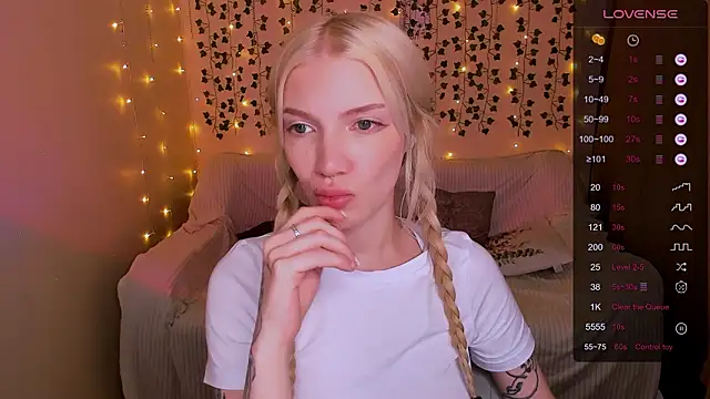 AnyaTaylor_ Adlı Modelin Canlı XXX Sohbeti