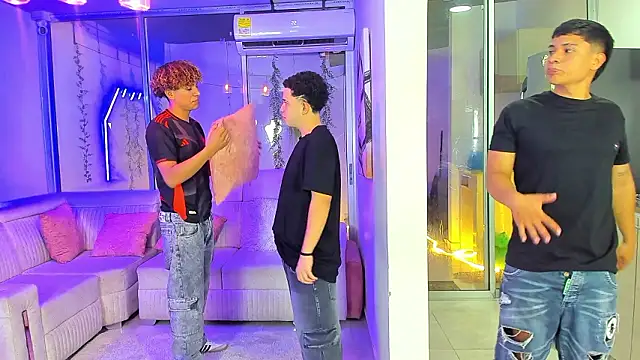 عرض كام Houseofwarrios