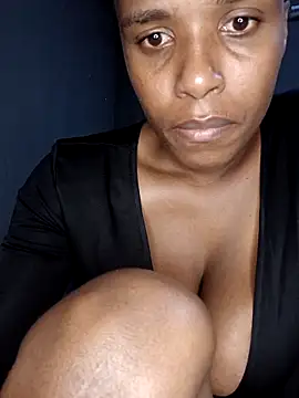 SexySlenderLexy – Naživo XXX chat