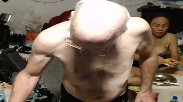 1CuteAndSexy69 Show Webcam