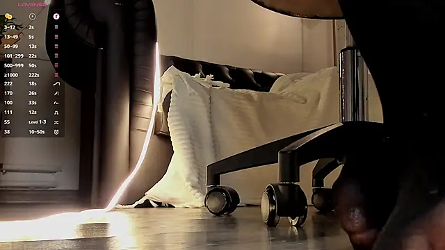 Dark_Moni – Naživo XXX chat