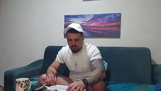 دردشة Tiberius_hunk الجنسية المباشرة