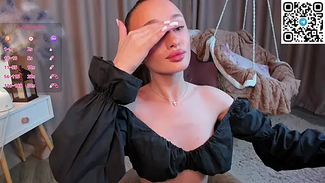 XXX chat uživo modela miiss__lulu