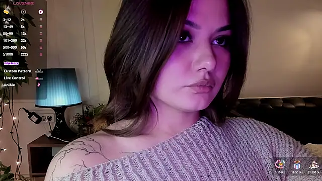 XXX chat uživo modela Dark_Moni