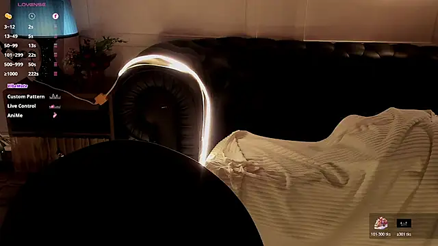 Dark_Moni – Naživo XXX chat