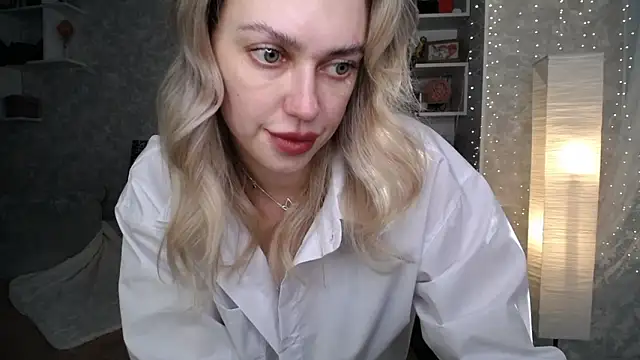 Živý XXX chat NickyAdamidi