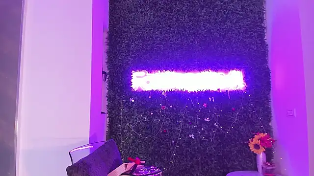 realhotfallingdevil 即時 XXX 聊天