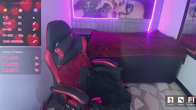 honeyluxe_'s Webcam Show