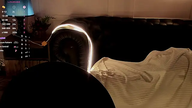 Dark_Moni Live XXX Chat