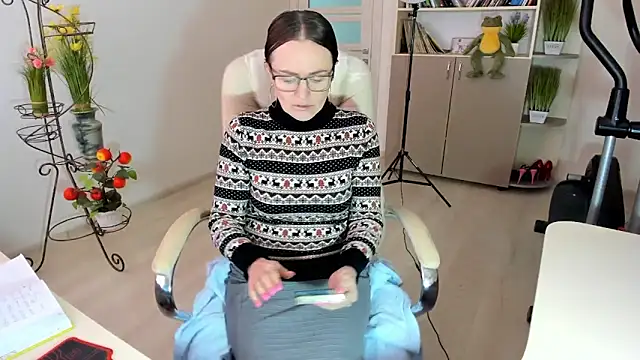 Vika73 网络视讯表演