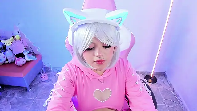 Ahri_Elderwood: απευθείας συνομιλία ΧΧΧ