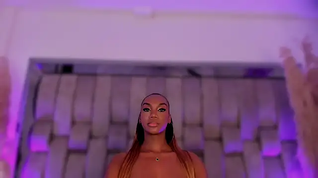 Chatroom XXX en direct de ChaynnaCooper