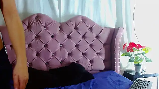 دردشة katalinathxandbritney1 الجنسية المباشرة