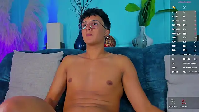 Leo_Savage_ Live XXX Chat