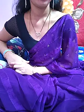 Živý XXX chat Rosely-rosely