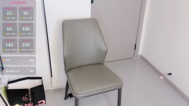 Kisswana 现 场XXX聊天