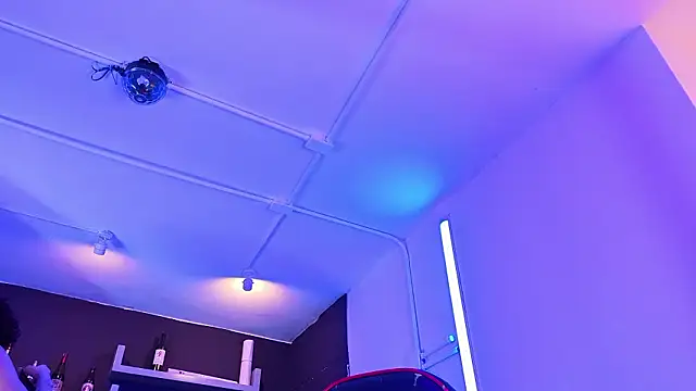 nova_salvatore's Live XXX Chat