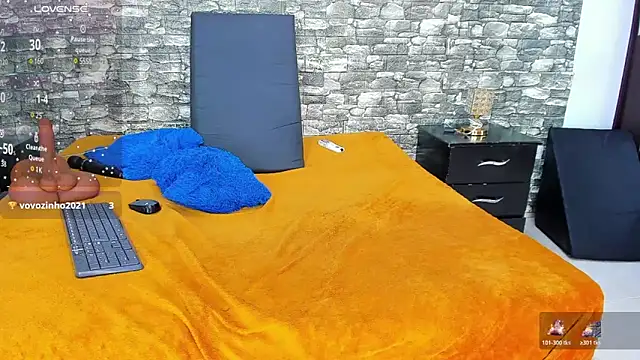 دردشة HannyMansonh الجنسية المباشرة